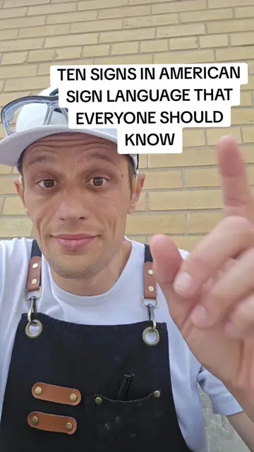 10 signs everyone should know. 🤟 You never know when they might come in handy. 