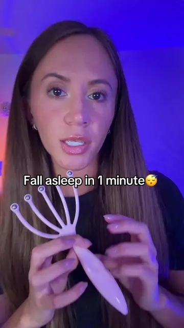 If you have 1 minute to fall asleep watch this 😴 #asmr #asmrvideo #sleep #asmrs