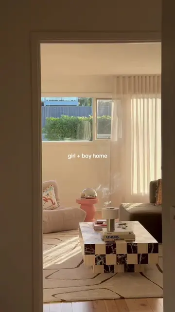 Welcome welcome welcome 🏡🪩🕯️🫶🏼 #colourfulhome #housetour #interiorinspo #ho