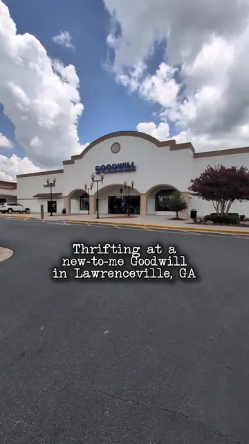 Come thrift with me at this T̶a̶c̶o̶ ̶B̶e̶l̶l̶, I mean Goodwill in Lawrenceville