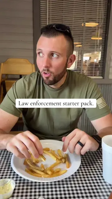 Hehehehe.🤭 #husband #starterpack #lawenforment #policeofficer #backtheblue 