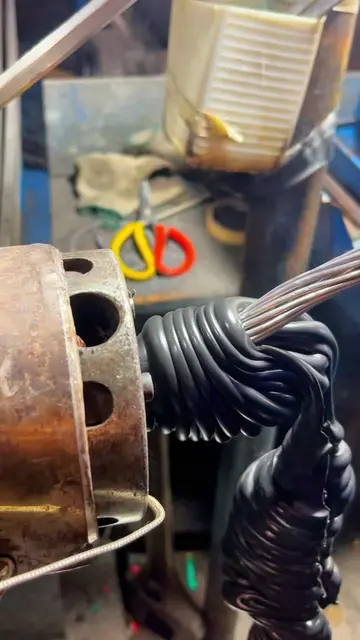With a black sheath wrapped around, does the aluminum cable instantly "double it