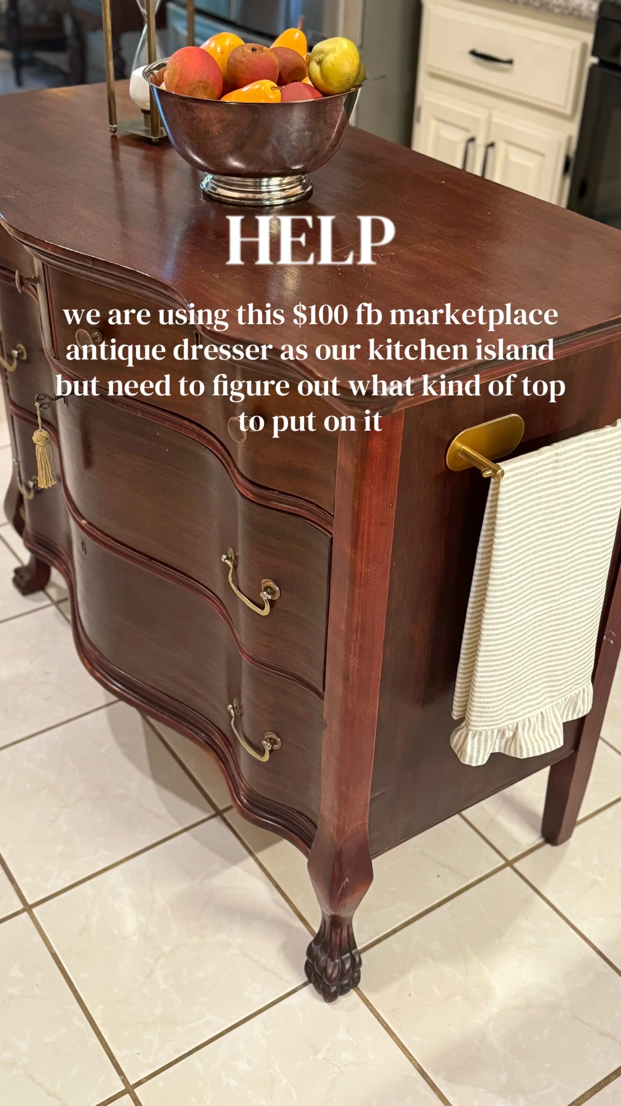 #antiquedresser #facebookmarketplacefinds #thrifttok #helpmedecide #kitchenislan