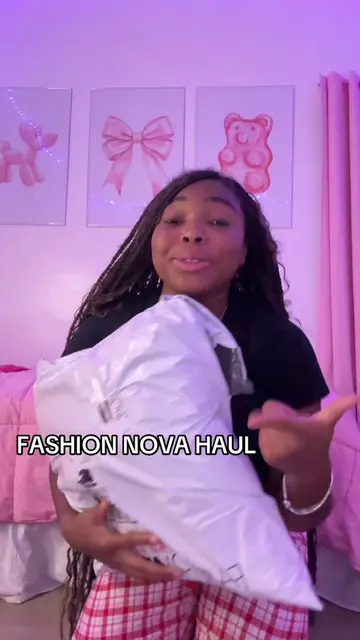 bro don’t mind how im sitting ew #fyp #christiwestbrook #backtoschoolhaul #fashi