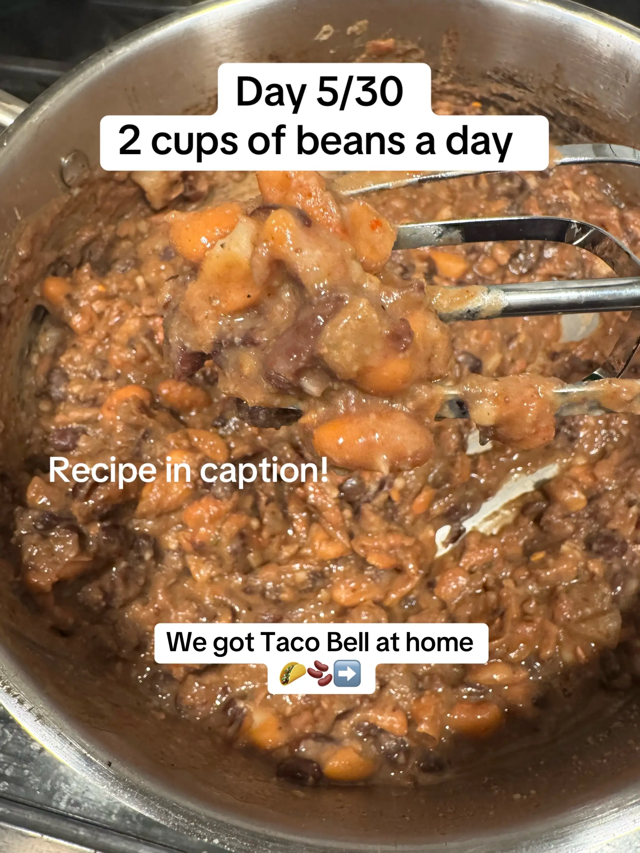 Day 5/30 eating 2 cups of beans a day  Recipe 👇🏾 - In a pan add a can of black