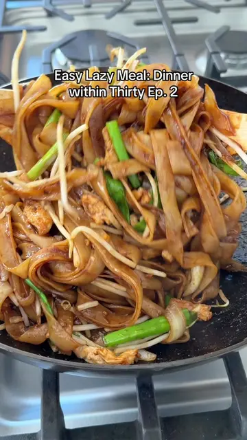 EP 2: CHICKEN CHOW FUN Recipe linked in bio! Or google search ‘herman at home ch