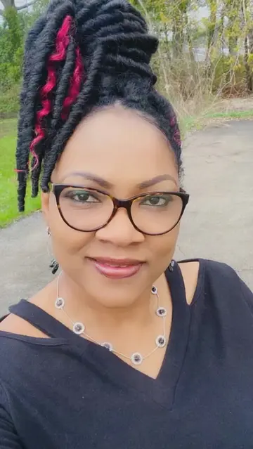 ✨ Upwork ✨ Freelancer ✨ PeoplePerHour ✨ Guru From writing & design to data entry