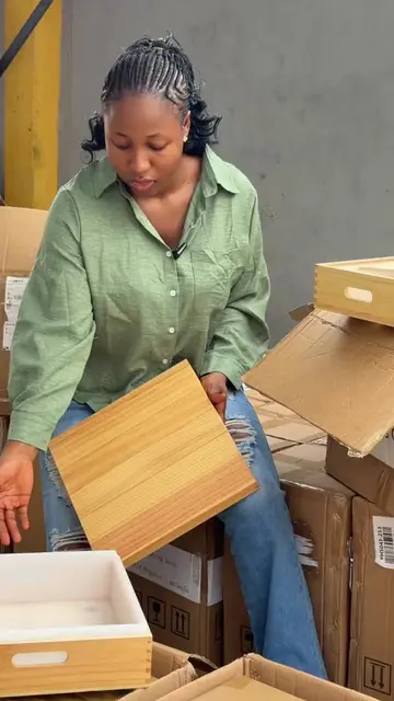 A good soap mold gives your soap a clean and professional finish. Our wooden soa