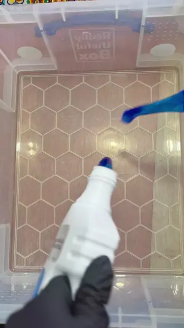 💙🫧 6 & Switch: Flash Bathroom - Pours 💙🫧 6 full bottles of Flash bathroom!  