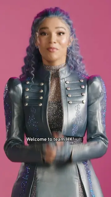 Wonderland needs its heroes 👑✨ Welcome to team HK! Descendants: #WickedWonderla