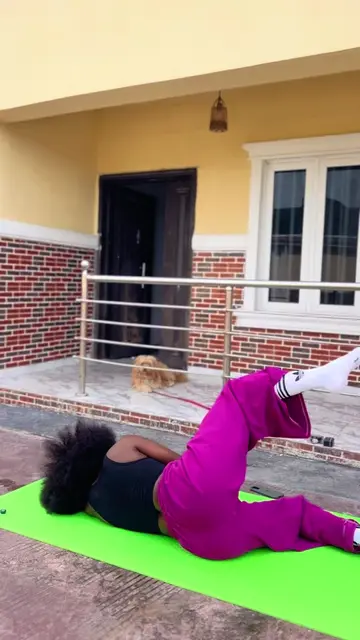Hip mobility training #trending #Workout #fyp 
