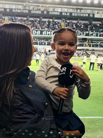 Ronaldo _ Neymar Love Their Daughters ❤️‍🩹🥹 Neymar’s daughter Mavie says “hell