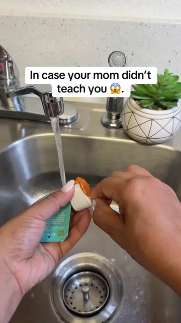In case your mom didn’t teach you. #cleaninghacks #cleaningtiktok #CleanTok #cle