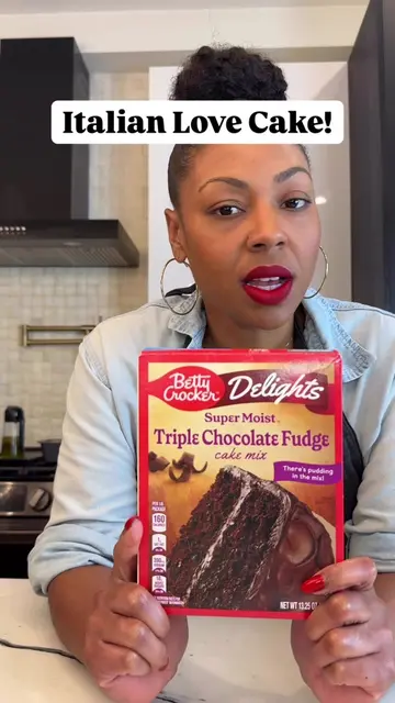 Italian Love Cake is easy and magical! Italian Love Cake (cake mix recipe) Ingre