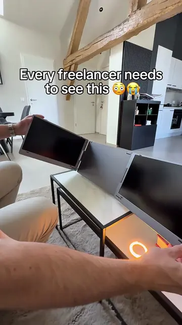 Every freelancer should see this 😳👀💻 #Tech #TechGadgets #newtech #monitor #wo