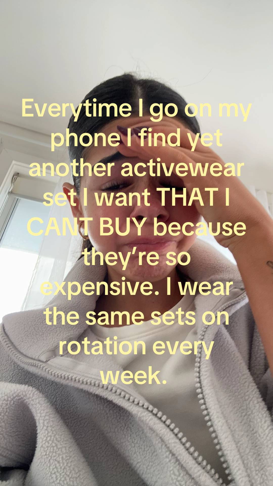 I just want to look cute at the gym 😔😔😔😔 #activewear #gym #gymfit 