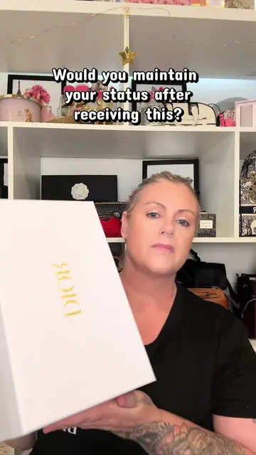 Would you maintain your platinum status?  #diorbeauty #beautycommunity #discussi