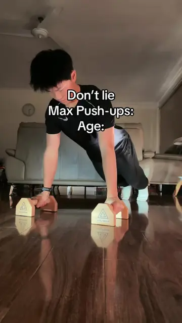 How many push-ups can you do? Parallettes in bio. #calisthenics #pushups #parall