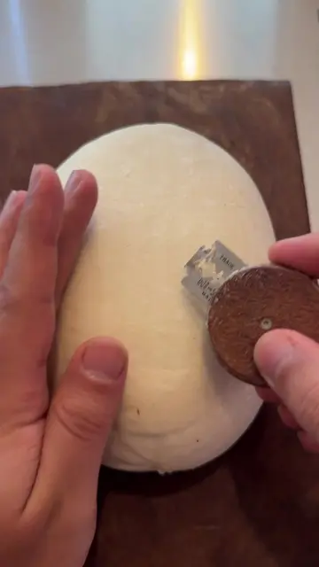 Scoring Sourdough Bread  #sourdoughscoring #breadscoring #breadart #sourdough #b