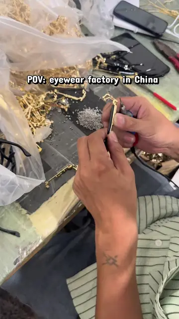 POV: eyewear factory in China ##factory #eyewear #workshop #B2B #wholesale 