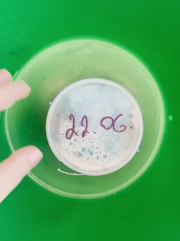 The moment we've been waiting for! 💙🧼 Look how soft and pearly this blue soap 