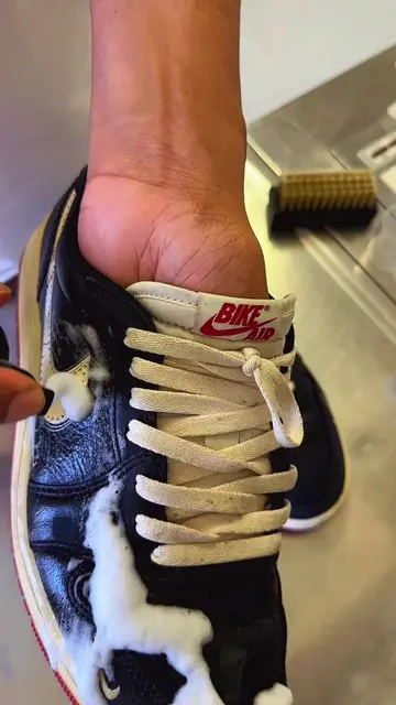 How to clean your shoes .. . . . . . . . . . . . . . . #creatorsearchinsights #f