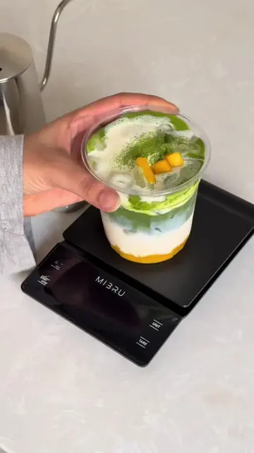 مانجو عالية البروتين ولذيذه 😋من @O Matcha - أو ماتشا ، الشكل واللون يتكلم والطع