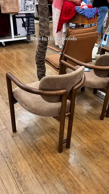 These chairs are too good🤩  #organicmodern #homegoodsfinds #diningchair 