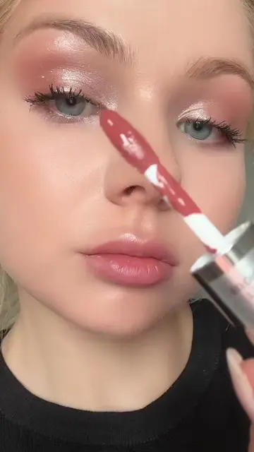 tranfer proof nude lipgloss 🙂‍↕️ using spectra lip vinyl - 005 moondust beige f