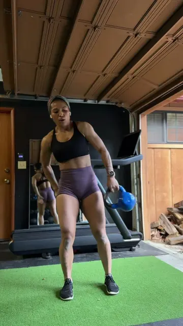 14 days. One deep core exercise a day. Let’s see what happens 🔥😎 I’ll be posti