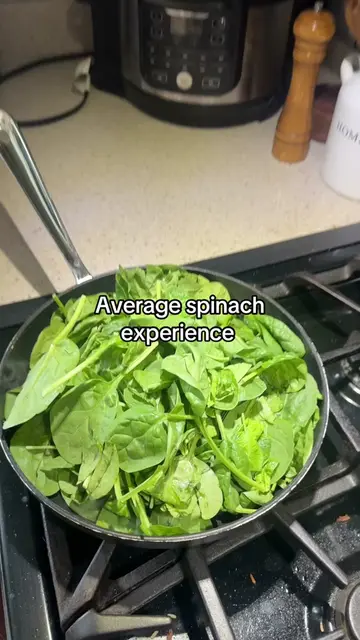 How is this a whole bag?? #spinach #cooking 