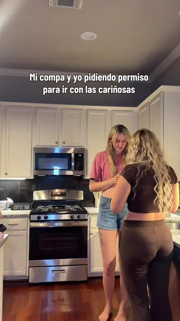 Es contenido es contenido 😂😂😂 @Blondi🍉 @JuanPv y kayla 🇲🇽🇺🇸 @Kayla rose 