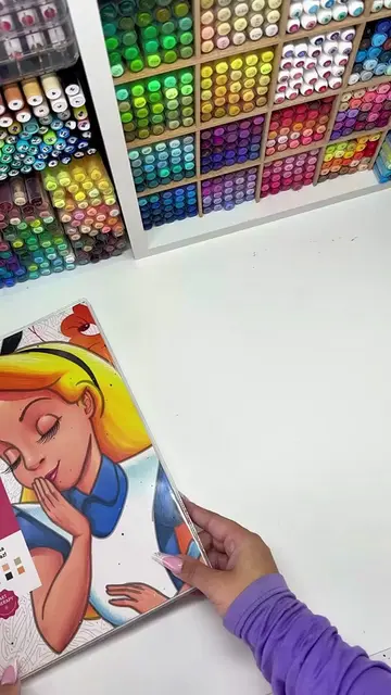 Time to relax 💜✨🧘🏼‍♀️ #asmr #coloring #disney #acrylicmarkers #coloringbook 