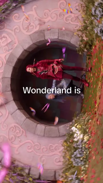 A world of color, magic, and wonder 🍄🦋🌹✨ Descendants: #WickedWonderland is av
