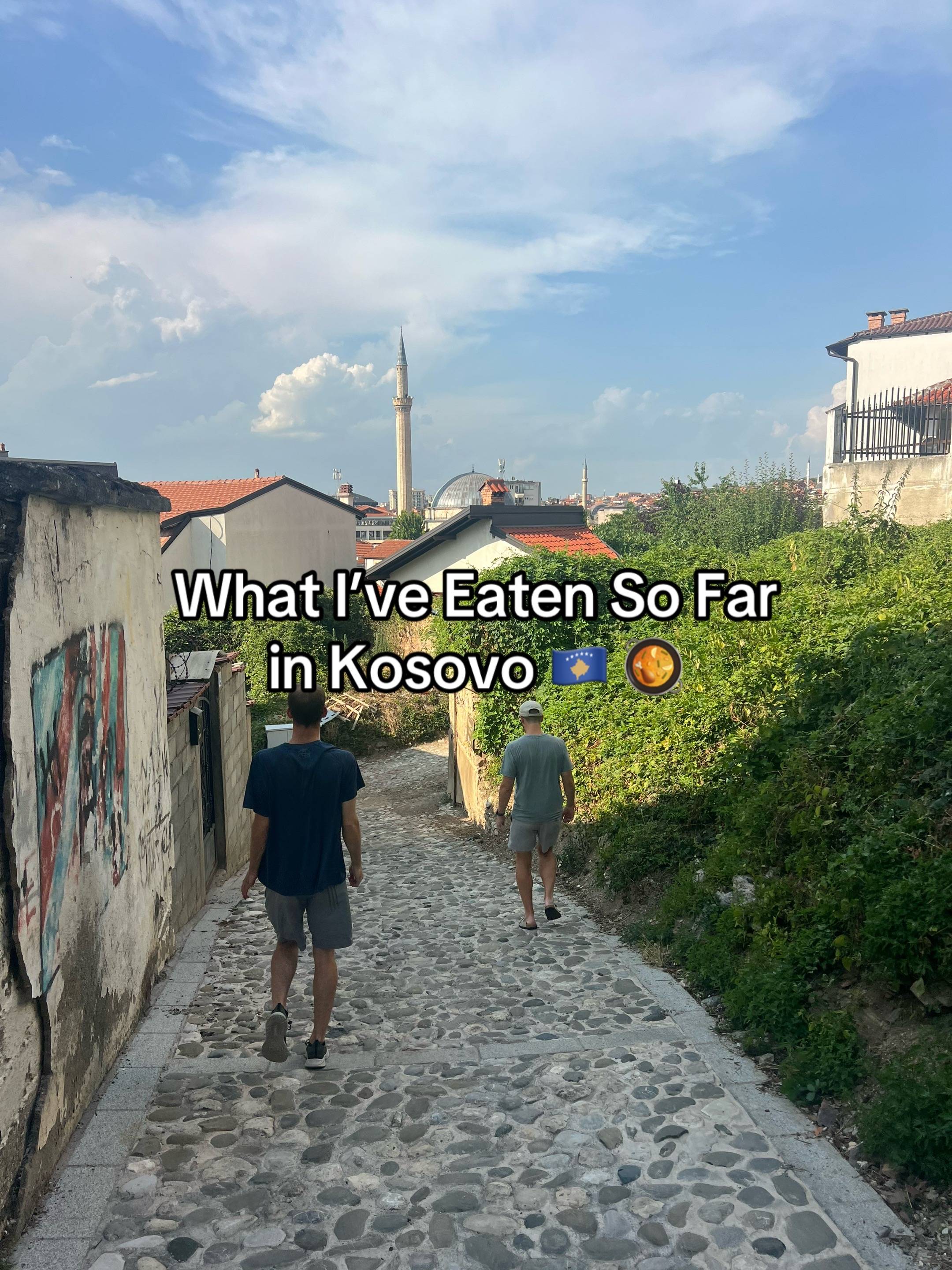 The food here is 🤌🤌🤌 #tiktokkosova #kosovo🇽🇰 #foodtravel #albanianfood #tra