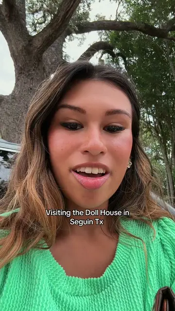 Review for The Doll House in Seguin, Texas 👻 I was actually recommended to visi