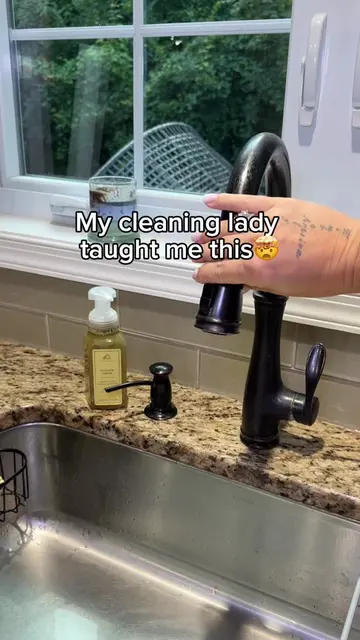 My cleaning lady taught me this!🤯 #cleaning #LifeHack #homehacks #useful #kitch