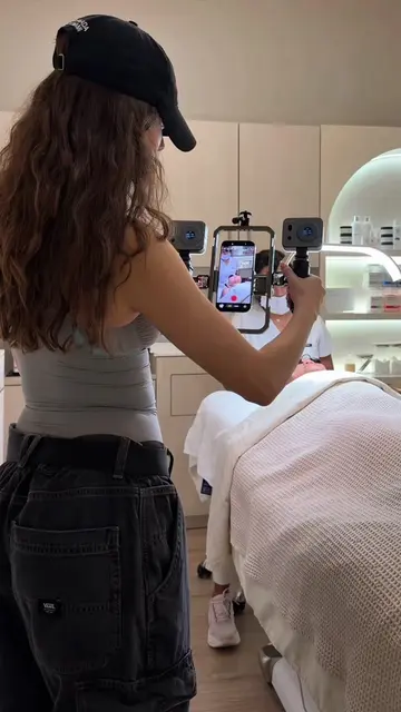 the entire IPHONE SETUP is linked in my amazon storefront in my bio 🤍📲 for thi