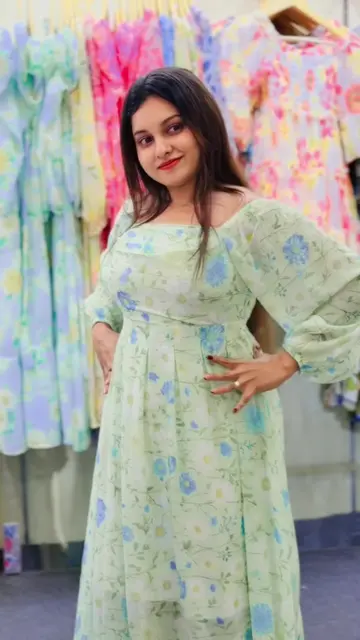 Bloom in style with our dreamy floral maxi dress 🌸✨ Soft, elegant & super comfo