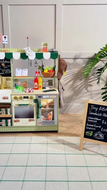 "Yes, that will be $450 for the pretend turkey sub, please." 💸 The BistroSwitch