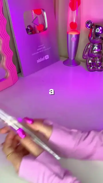 iPhone 15 🌷🤍 #iphone #cleaning #storytime #asmr #tiktokgrowthchallenge 