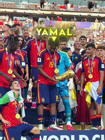 Lamine Yamal Celebrates With His Brother.. 😍🔥 #yamal #lamineyamal #reaction #m
