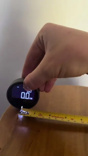 Measuring without keeping the tape straight while add length!!!#fyp #homeimprove