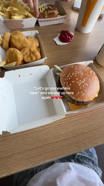 Peak place to go with your twin btw #mc #eating #twin #out #creatorsearchinsight