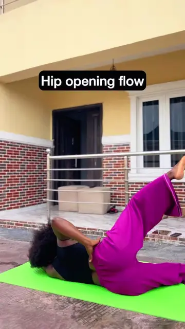 Improves hip stability and pelvic control.#fyp #Workout #trending 