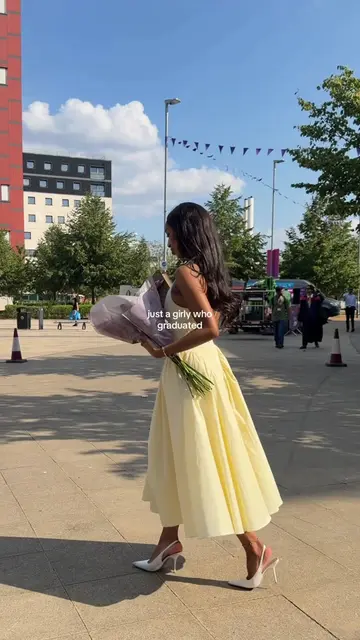 officially a graduate, we give god the glory.👩🏾‍🎓🥂🤍 #graduation #university
