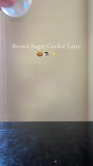 Yummyyyyy 😋😋😋 #sugar #cookies #latte #espresso #coffee 