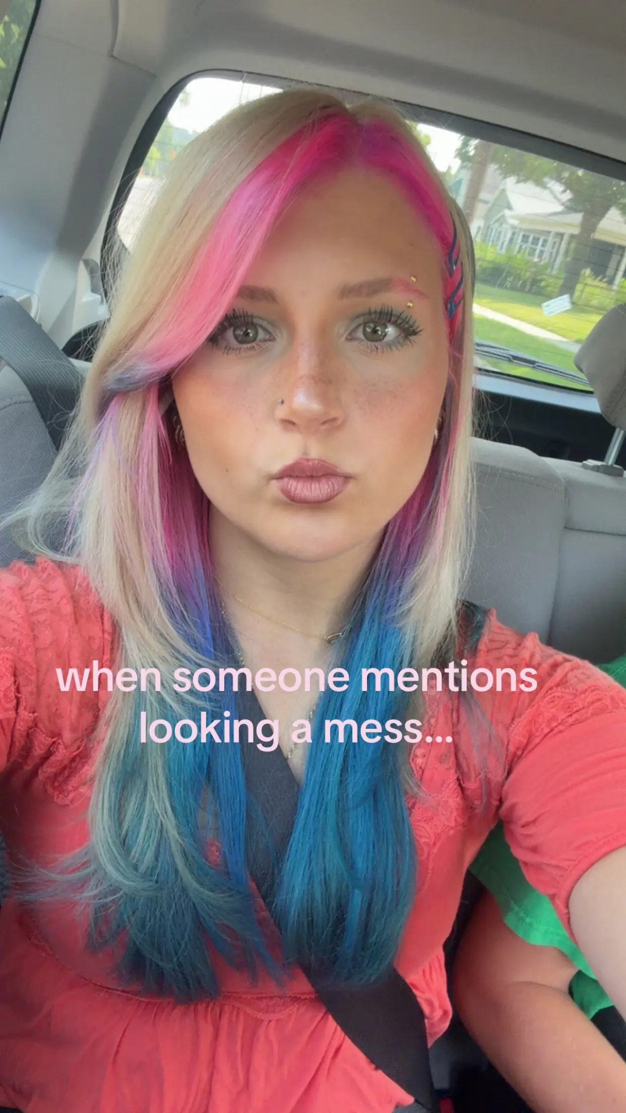 anyway… yeah dis is awkward. #awkward #meaf #funny #unicorn #blowthisup 