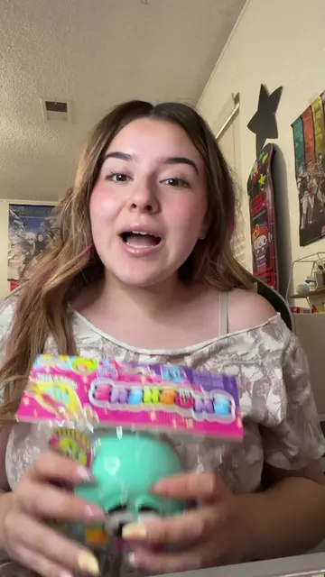 unboxing the brand new smushers from walmart!! #unboxingasmr #squishy #smushers 