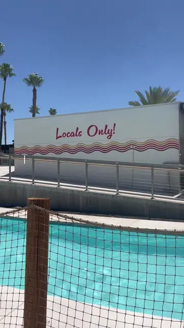 POV: You found a summer activity in the desert that won’t break the bank 🌴💦 Pa